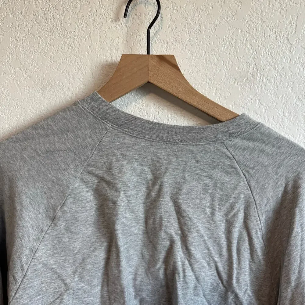 Alo Yoga Double Take Crop Raw Hem Crew Pullover Sweatshirt Dove Grey Heather M